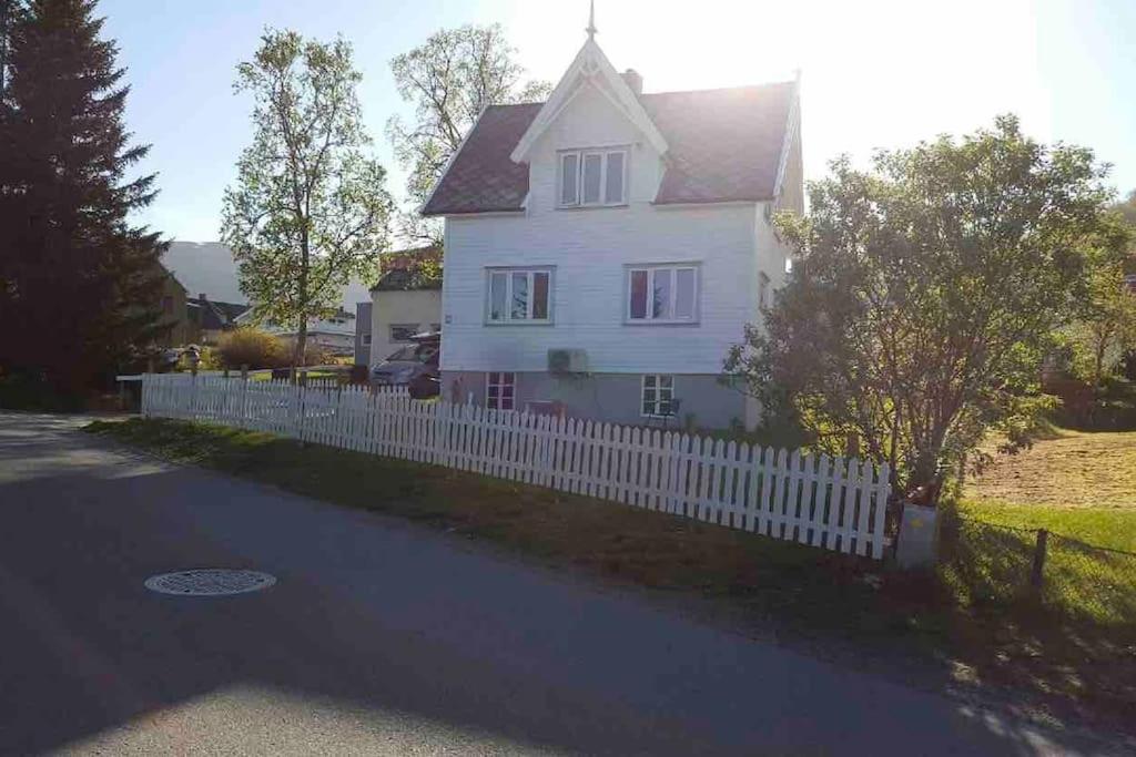 Villa Arctica Tromso Exterior photo